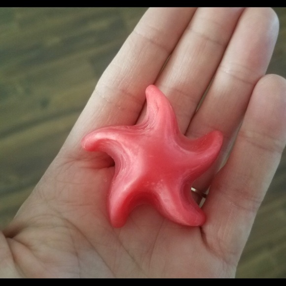 WicketyWax Soy Candles Other - Hand Made Lemon Essential Oil Wax Starfish Melts